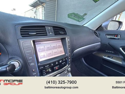 Used 2012 Lexus IS 250C w/ Luxury Pkg RWD image 37