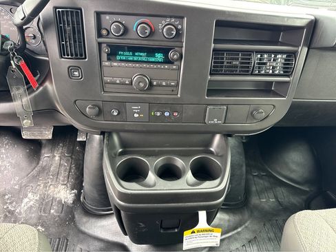 New 2025 GMC Savana 3500 LS image 13