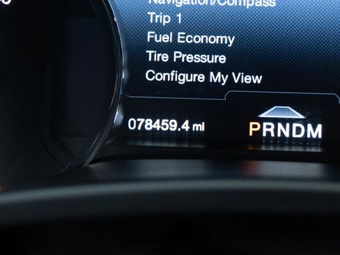 Used 2019 Ford F150 Platinum w/ Technology Package image 57