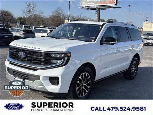 Used 2025 Ford Expedition Platinum image 15