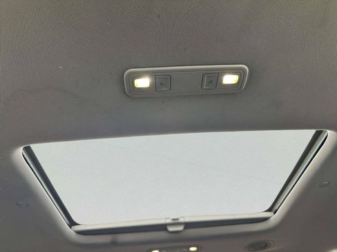 Used 2019 GMC Acadia SLE w/ Driver Alert Package I AWD/4WD image 28