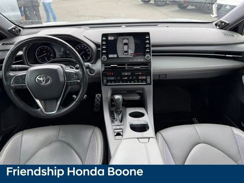 Used 2019 Toyota Avalon Touring w/ Advanced Safety Package FWD image 44