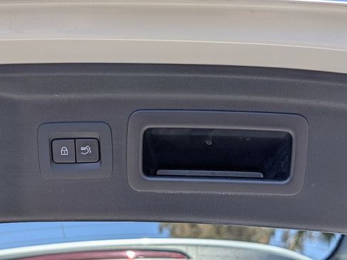 Certified 2024 MAZDA CX-90 Plug-In Hybrid w/ Preferred AWD/4WD image 16
