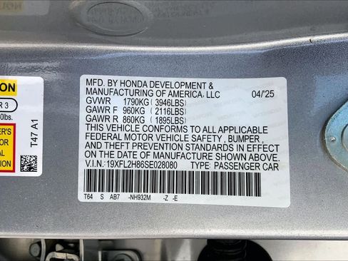 Used 2025 Honda Civic Sport image 33