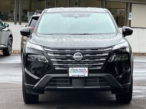 New 2026 Nissan Rogue SV AWD/4WD image 10