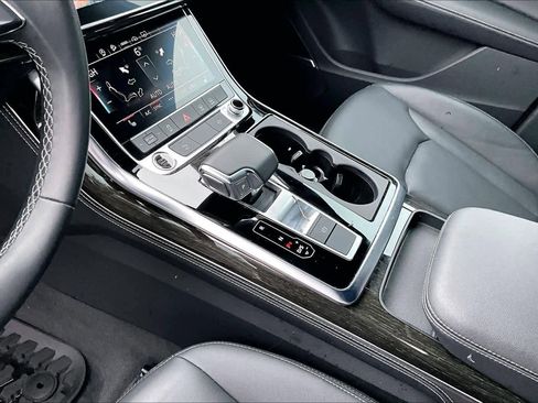 Used 2025 Audi Q7 Premium Plus w/ Premium Plus Package image 17