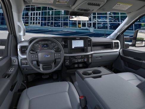New 2026 Ford F550 4x4 Crew Cab image 12