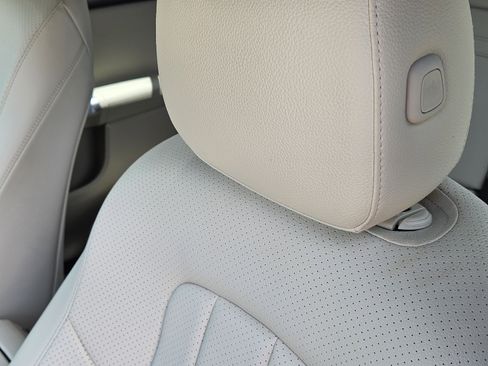 Certified 2022 Mercedes-Benz GLB 250 image 7