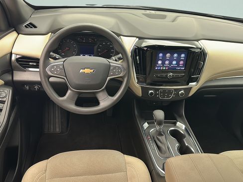 Used 2023 Chevrolet Traverse LS w/ Safety Package AWD/4WD image 11