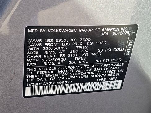 Certified 2025 Volkswagen Atlas SEL AWD/4WD image 30