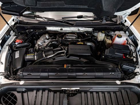 Used 2020 Chevrolet Silverado 2500 LTZ w/ LTZ Premium Package image 30