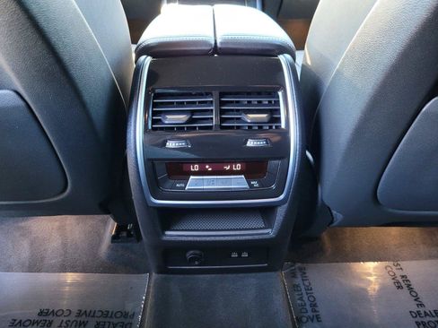 Used 2025 BMW X5 xDrive40i w/ M Sport Package AWD/4WD image 19