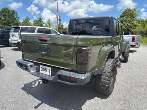 Used 2021 Jeep Gladiator Sport AWD/4WD image 18