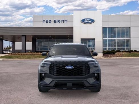New 2026 Ford Explorer ST-Line w/ ST-Line Street Pack AWD/4WD image 7