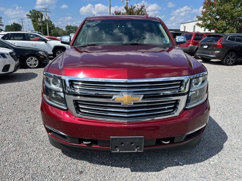 Used 2019 Chevrolet Tahoe Premier RWD image 3