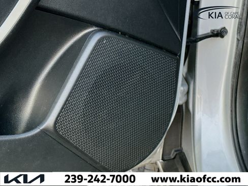 Used 2021 Kia Soul LX image 22