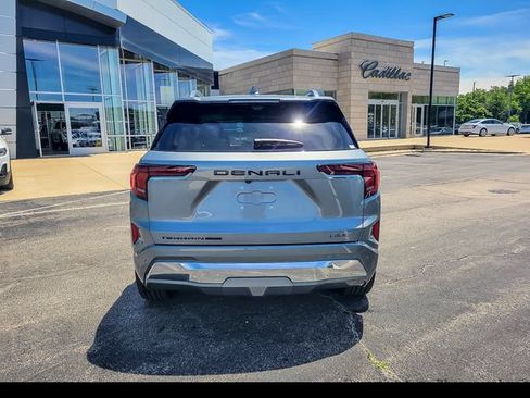 New 2026 GMC Terrain Denali w/ LPO, Black Badging Package AWD/4WD image 7
