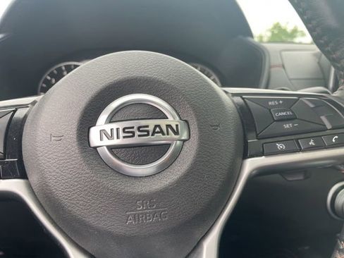 Used 2019 Nissan Altima 2.5 SR w/ SR Premium Package AWD/4WD image 15