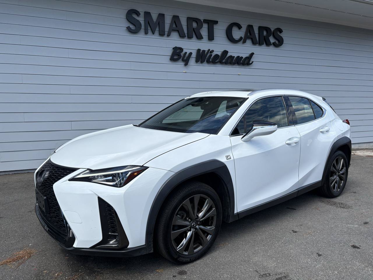 Used 2020 Lexus UX 200 F Sport FWD image 1