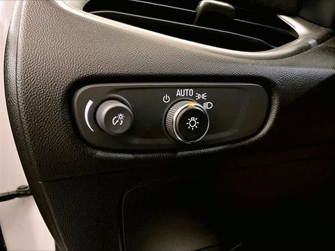 Used 2022 Chevrolet Malibu RS FWD image 30