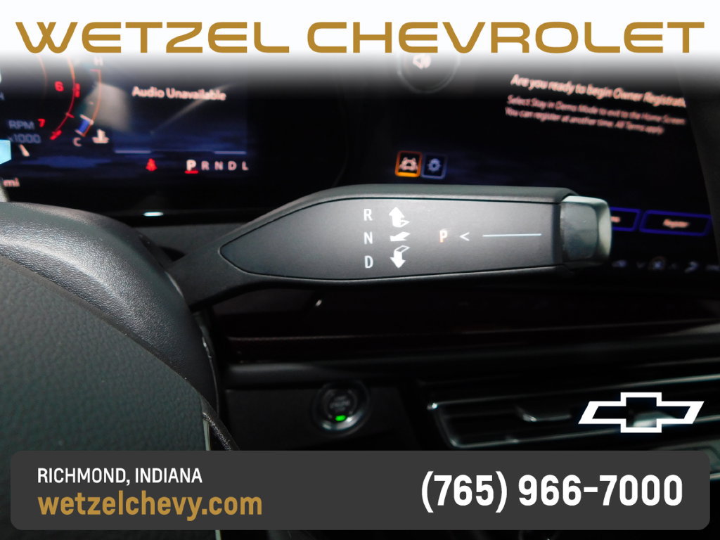 New 2027 Chevrolet Traverse RS w/ LPO, Floor Liner Package FWD image 41