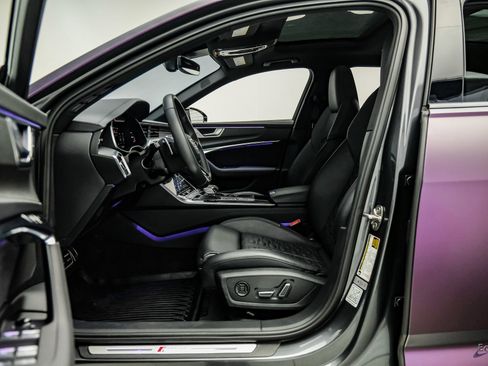 Used 2023 Audi RS 6 w/ Black Optic Package image 43