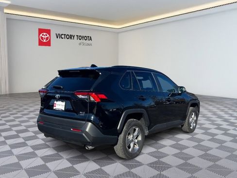 Used 2024 Toyota RAV4 XLE image 4