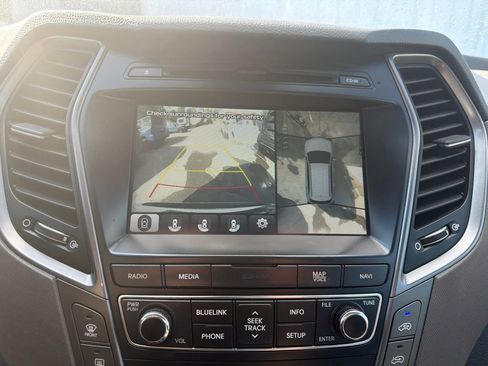 Used 2018 Hyundai Santa Fe Limited AWD/4WD image 23