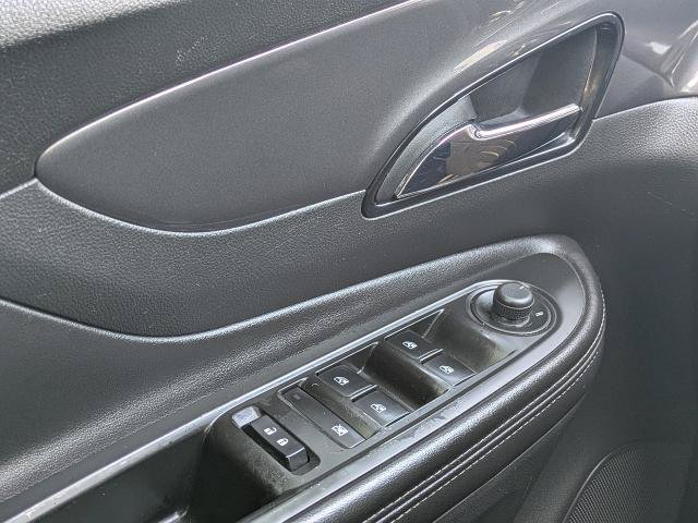 Certified 2020 Buick Encore Preferred w/ Safety Package FWD image 21