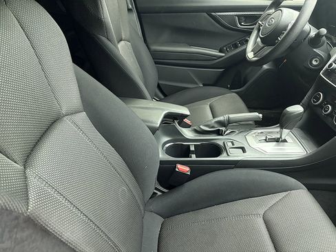 Used 2023 Subaru Crosstrek 2.0i image 5