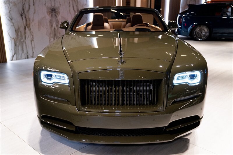 Used 2021 Rolls-Royce Dawn RWD image 26