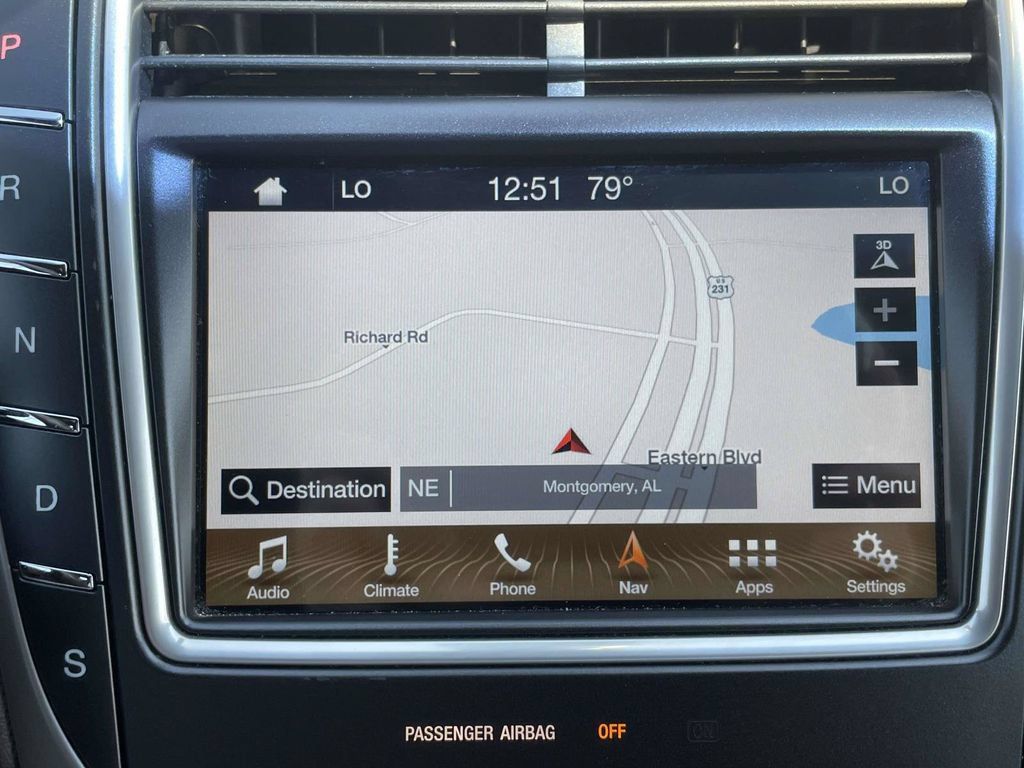 Used 2016 Lincoln MKX Reserve w/ Technology Package AWD/4WD image 21