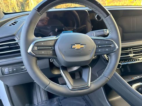 New 2026 Chevrolet Traverse High Country image 16