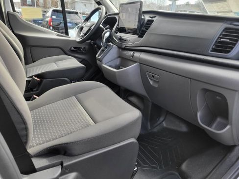 New 2026 Ford Transit 250 148 Medium Roof Extended AWD image 9