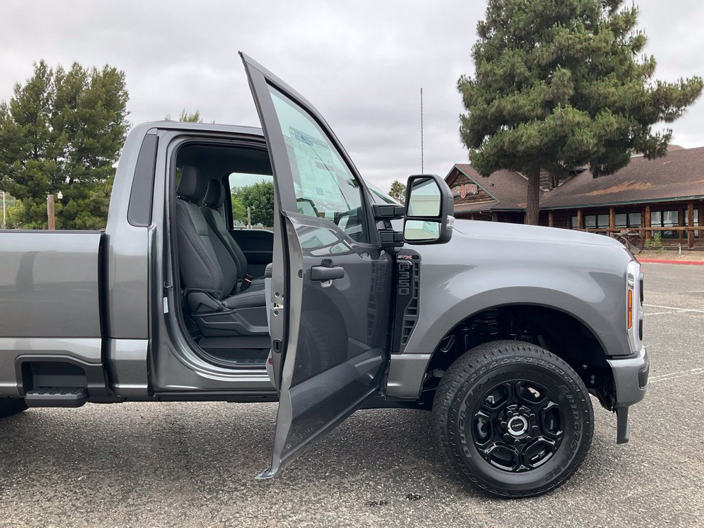 Used 2025 Ford F350 XL w/ STX Appearance Package AWD/4WD image 46