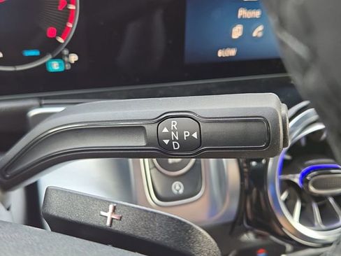 New 2026 Mercedes-Benz GLB 250 4MATIC image 10