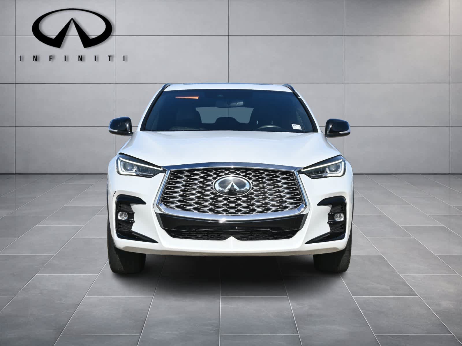Certified 2023 INFINITI QX55 Luxe w/ Cargo Package AWD/4WD image 2
