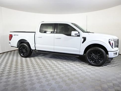Used 2024 Ford F150 Lariat AWD/4WD image 9