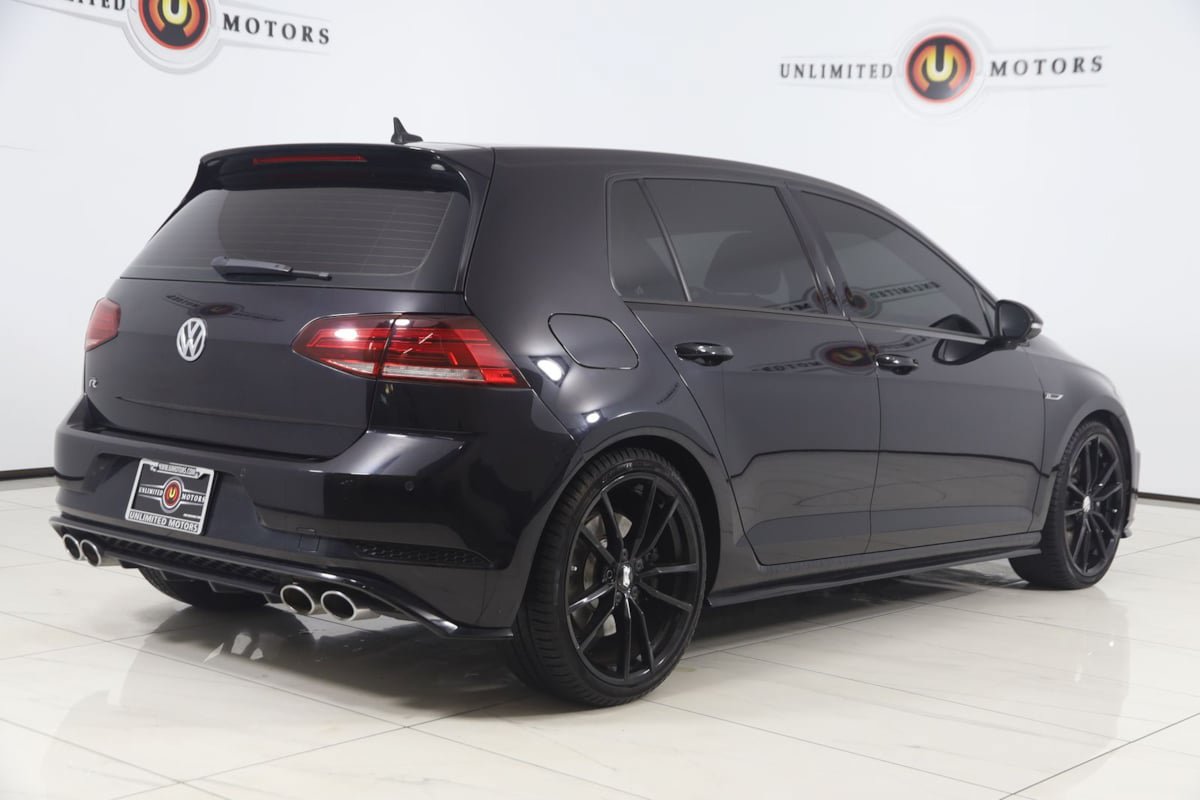Used 2019 Volkswagen Golf 4-Door AWD/4WD image 3