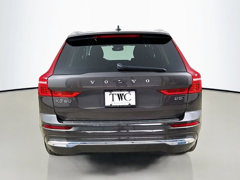 Used 2023 Volvo XC60 B5 Plus AWD/4WD image 6