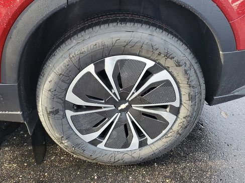 New 2026 Chevrolet Blazer EV LT image 5