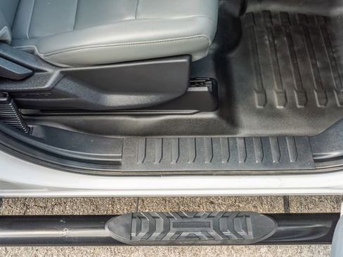 Used 2022 Ford F150 Lightning Pro image 44