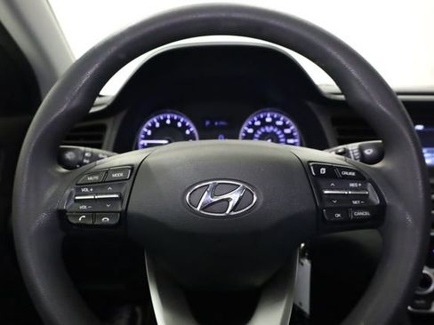 Used 2020 Hyundai Elantra SE w/ Cargo Package (C1) image 14