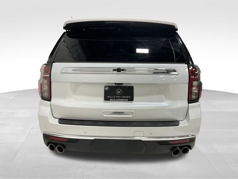 Used 2021 Chevrolet Suburban Premier w/ Premium Package image 5