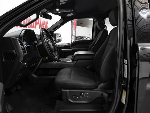 Used 2018 Ford F150 XLT w/ Equipment Group 302A Luxury AWD/4WD image 4