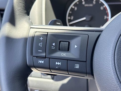 Certified 2024 Nissan Rogue SV w/ SV Premium Package FWD image 38