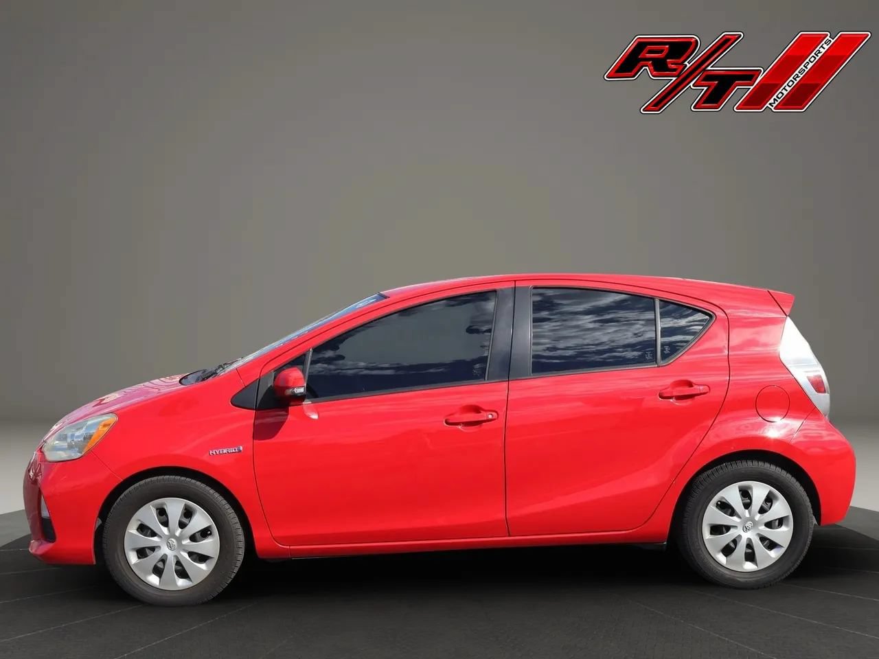 Used 2014 Toyota Prius C Two FWD image 4