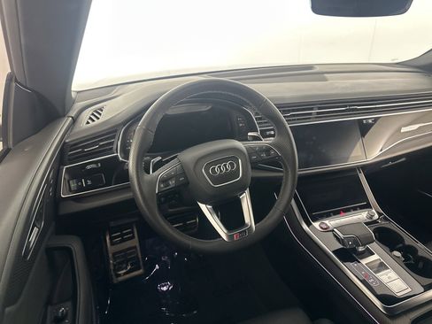 Used 2023 Audi RS Q8 image 16