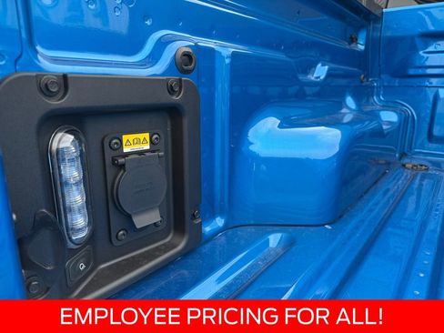 New 2026 Ford Maverick XLT w/ XLT Luxury Package FWD image 17