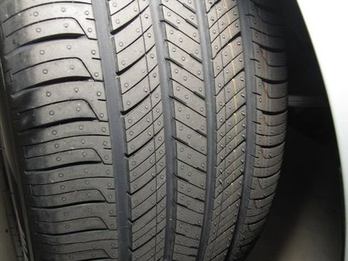 Certified 2023 Honda Accord EX image 27
